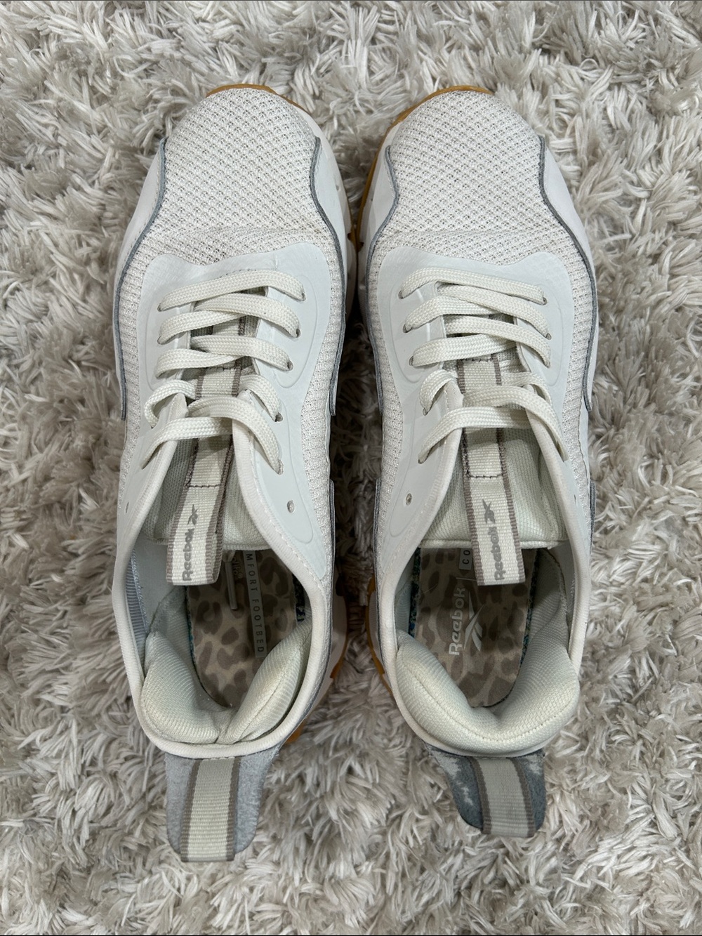 Reebok Cream & Gray Mesh Leather Trainers